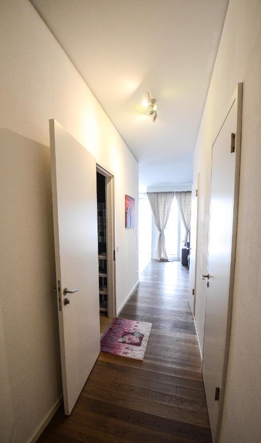 2 - High-Quality In The Heart Of Stuttgart 2 Apartment Екстериор снимка