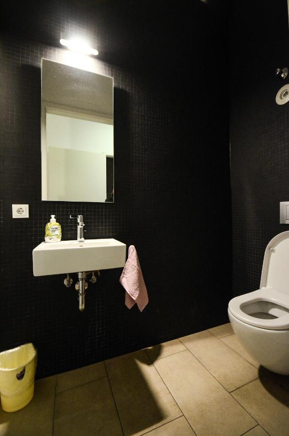 2 - High-Quality In The Heart Of Stuttgart 2 Apartment Екстериор снимка