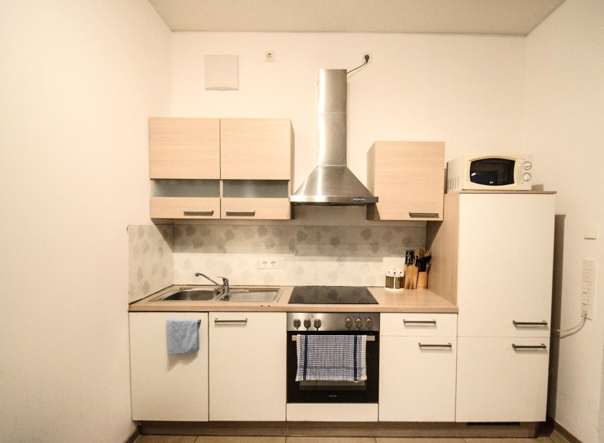 2 - High-Quality In The Heart Of Stuttgart 2 Apartment Екстериор снимка