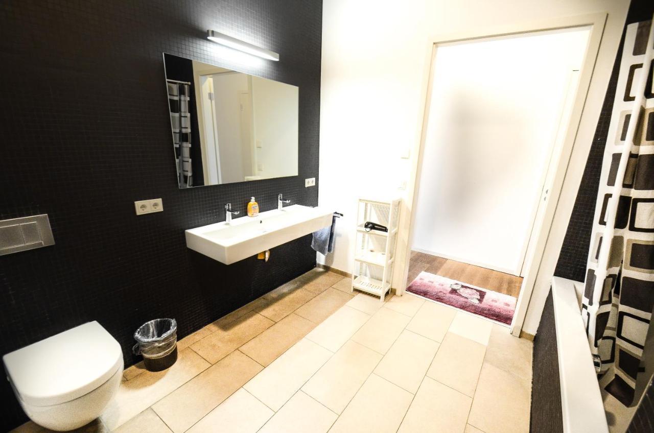 2 - High-Quality In The Heart Of Stuttgart 2 Apartment Екстериор снимка