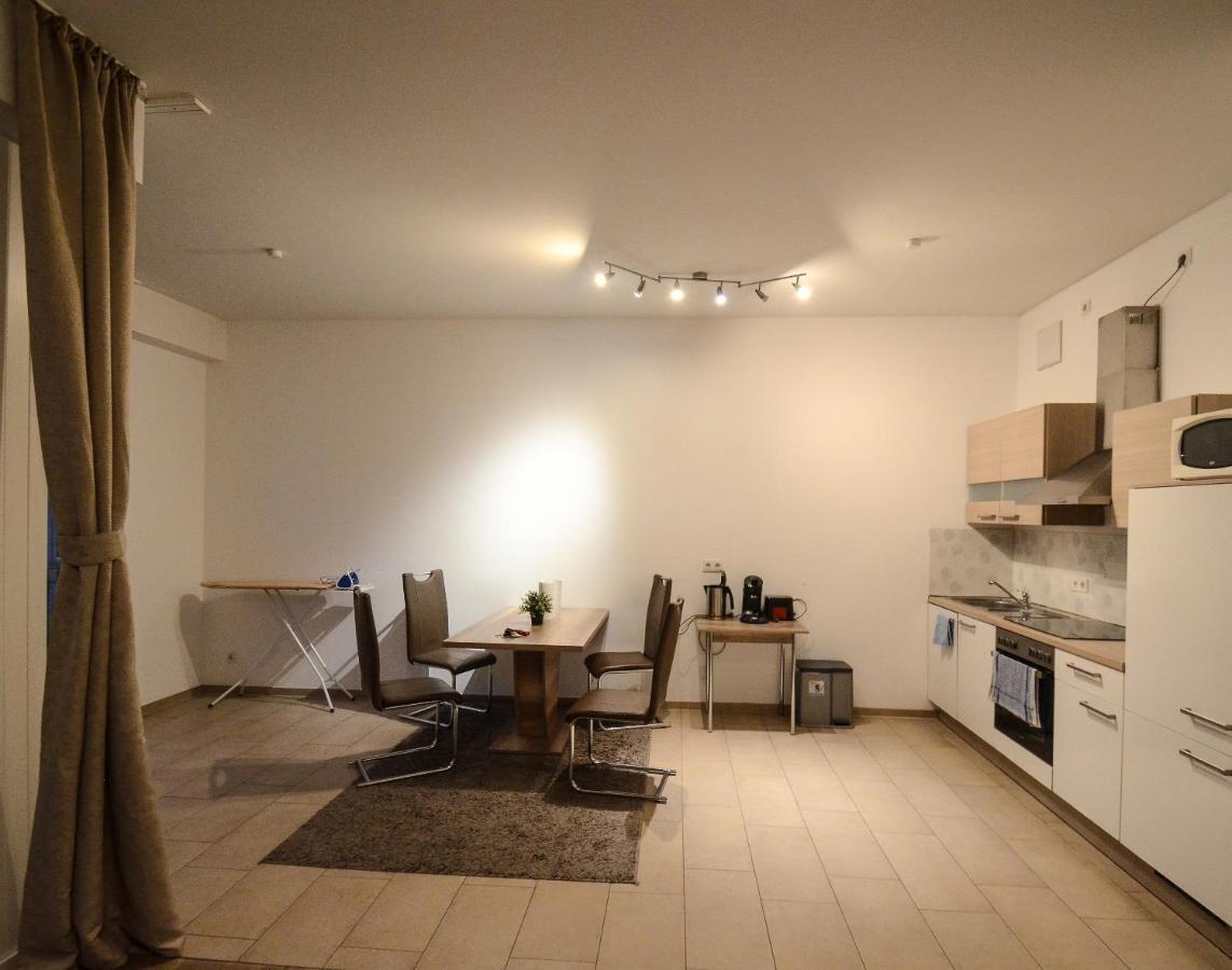 2 - High-Quality In The Heart Of Stuttgart 2 Apartment Екстериор снимка