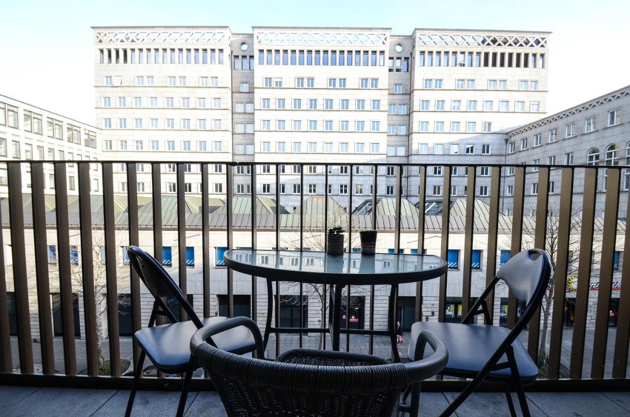 2 - High-Quality In The Heart Of Stuttgart 2 Apartment Екстериор снимка