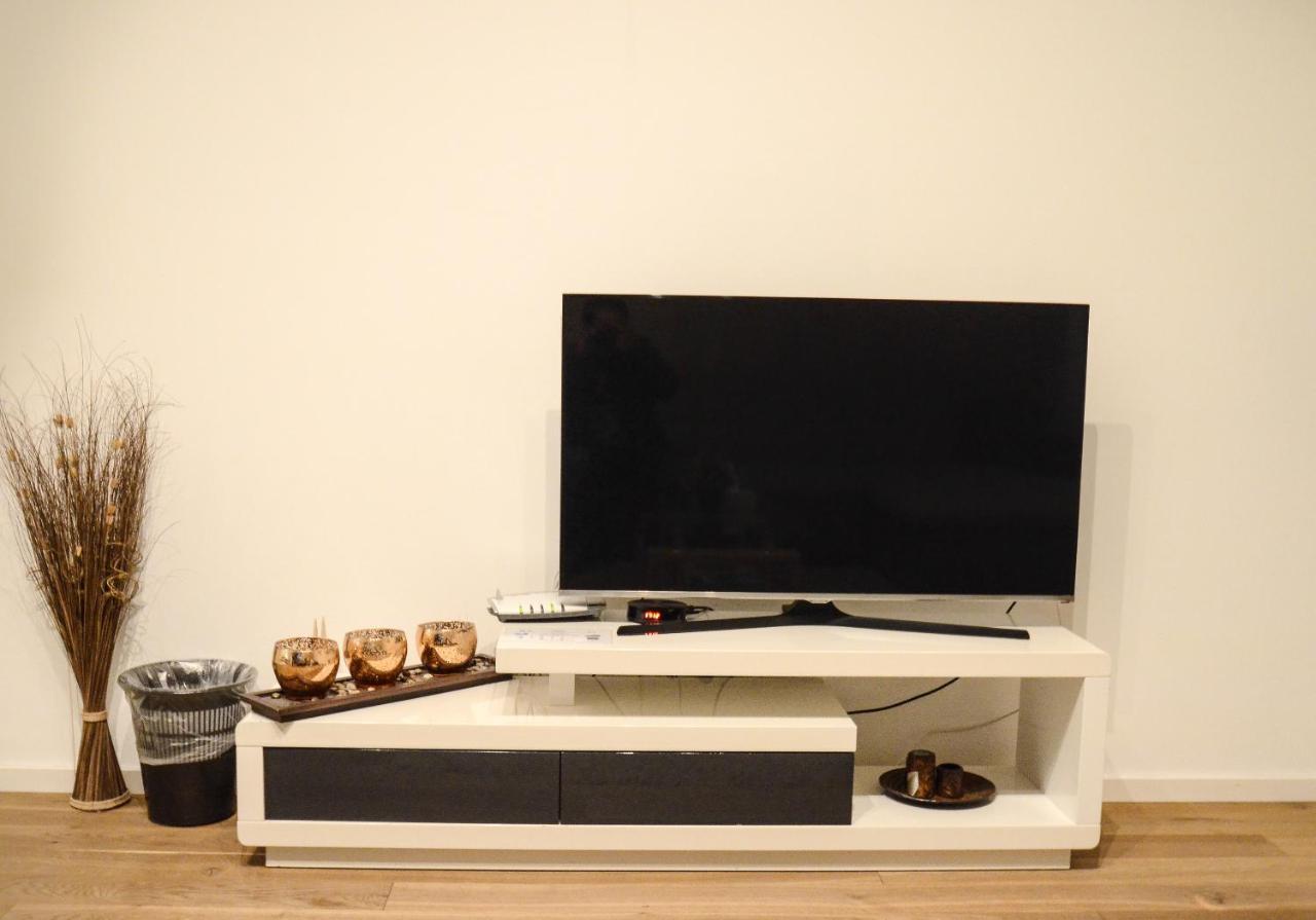 2 - High-Quality In The Heart Of Stuttgart 2 Apartment Екстериор снимка