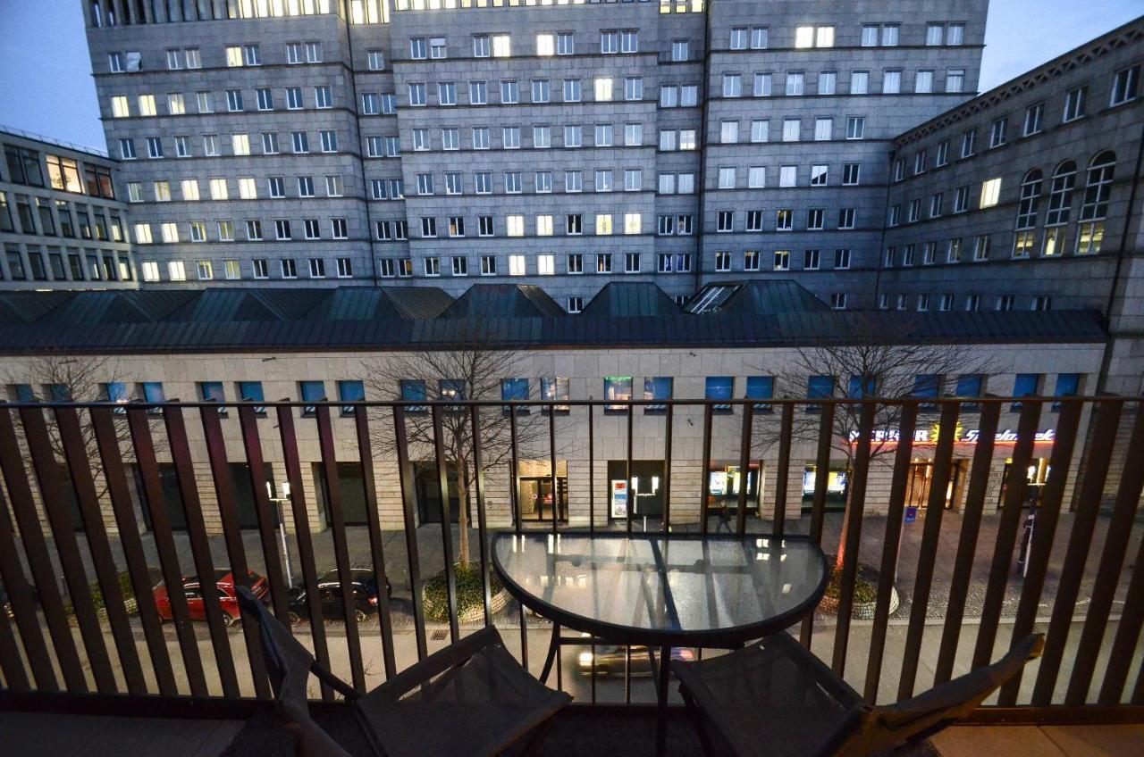 2 - High-Quality In The Heart Of Stuttgart 2 Apartment Екстериор снимка