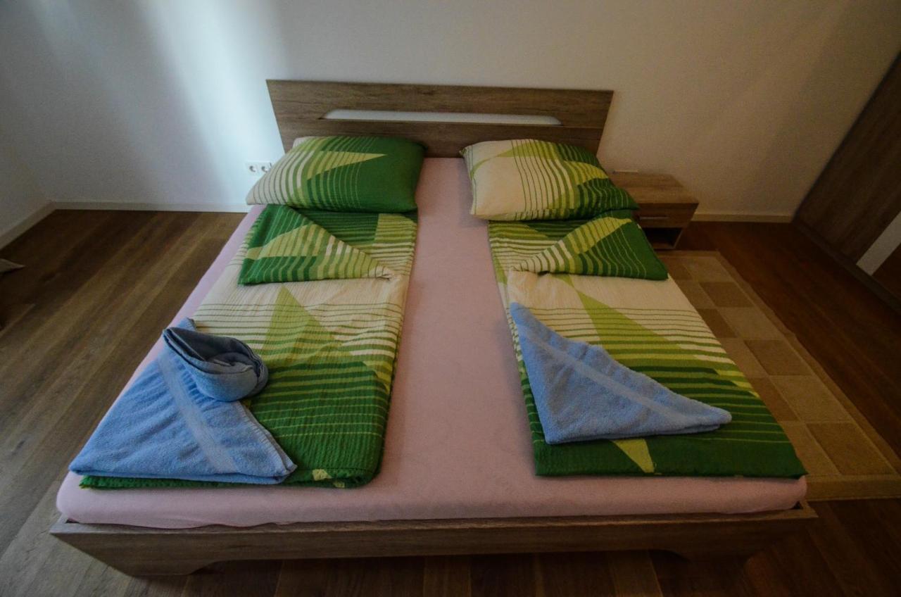 2 - High-Quality In The Heart Of Stuttgart 2 Apartment Екстериор снимка
